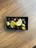 Baharatlı Karışık Zeytin Tabağı